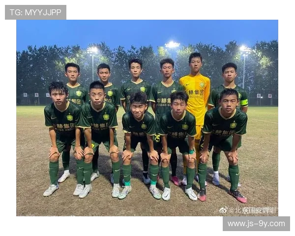 中国足球在编人员数量分析及其对职业联赛和青训体系的影响探讨